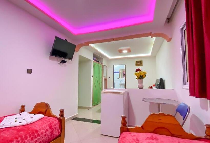 Habitación Triple Economy, El Marsa La Playa