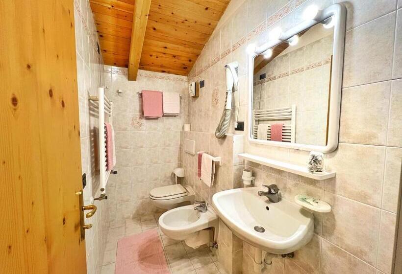 标准间带山景, Garni Francescato