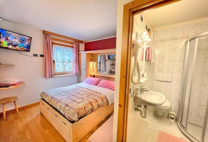 基本间, Garni Francescato