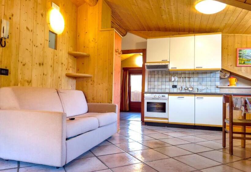 带1个卧室的顶楼公寓, Garni Francescato