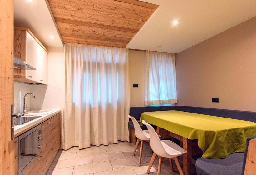 带1个卧室的豪华公寓, Garni Francescato