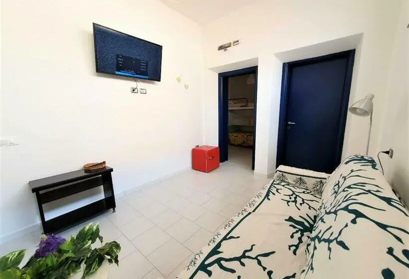 スタンダード４人部屋, Affittacamere Casa Cynda