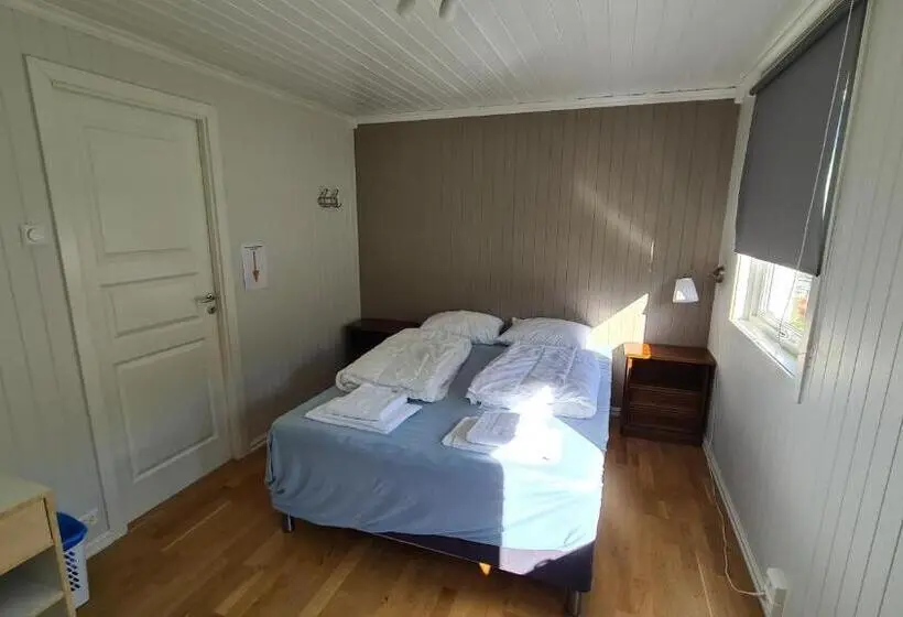バス共有のスタンダードルーム, Trolltunga Lodge