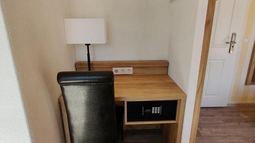 חדר בסיסי, Akzent Hotel Alte Direktionsvilla Kupfermühle