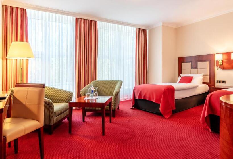 스탠다드 룸, Amaris