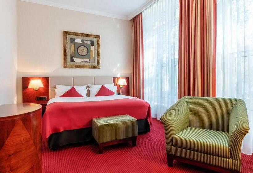 스탠다드 룸, Amaris