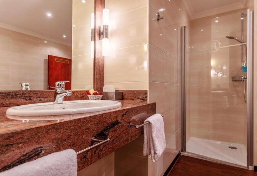 수피리어 스위트, Amaris