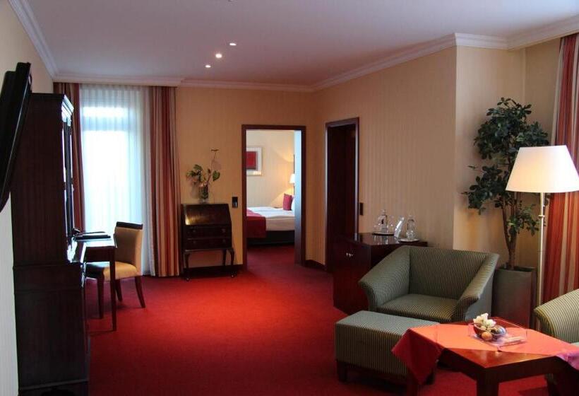 Family Suite, Amaris