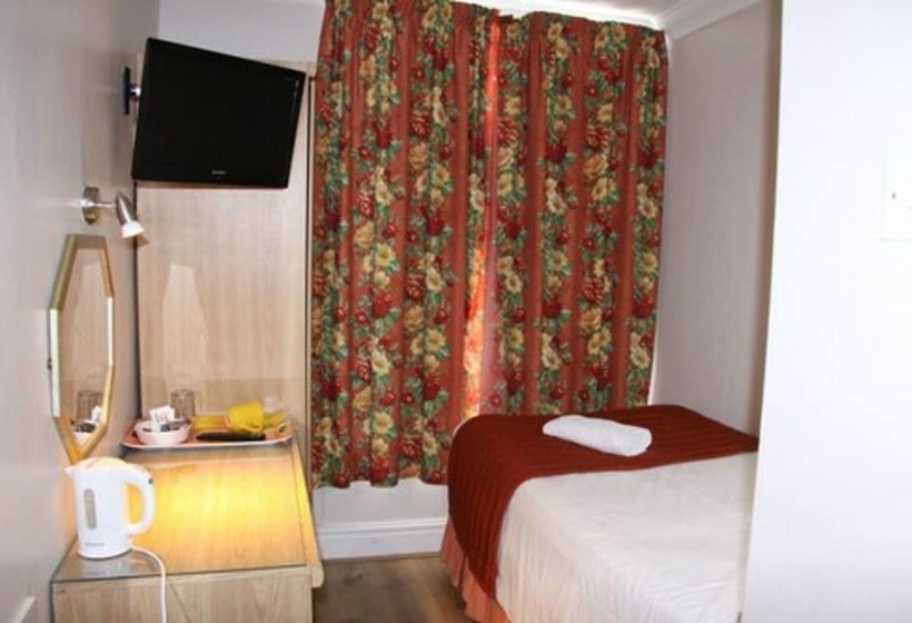 غرفة قياسية فردية, Ambassador