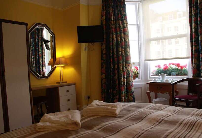 غرفة قياسية, Ambassador