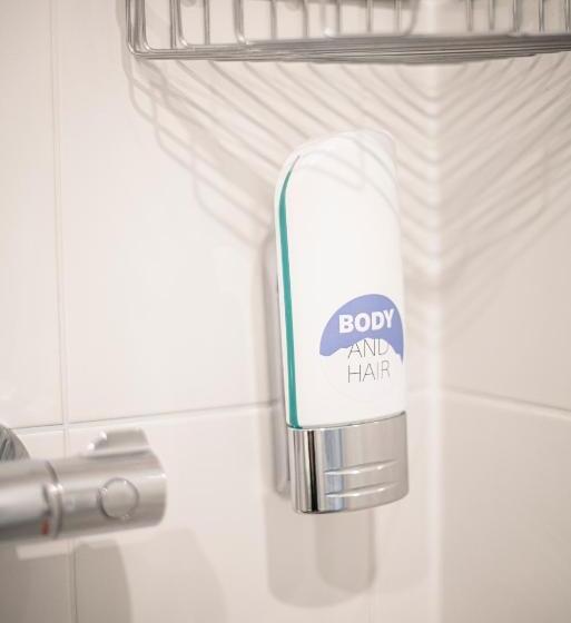 اتاق استاندارد, Big Mama Berlin