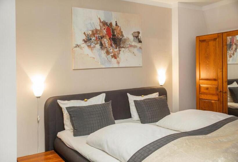 غرفة عائلية, Nordig Free Parking