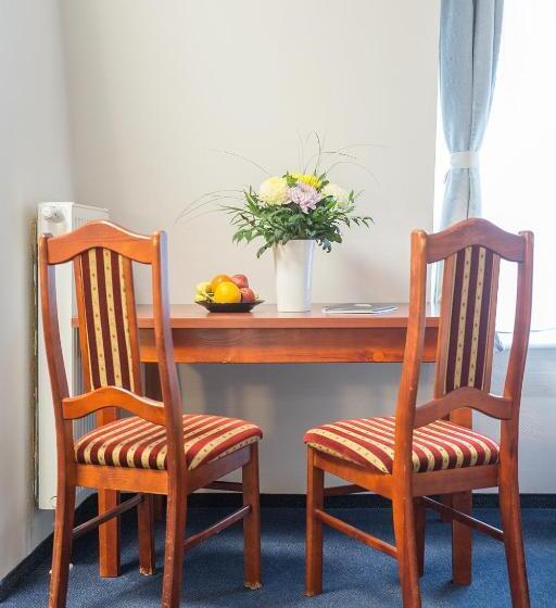 غرفة عائلية, Nordig Free Parking