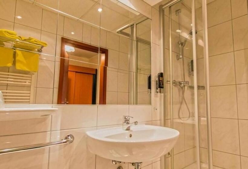 Номер Стандарт с Террасой, Garni Seehotel Mühlenhaus