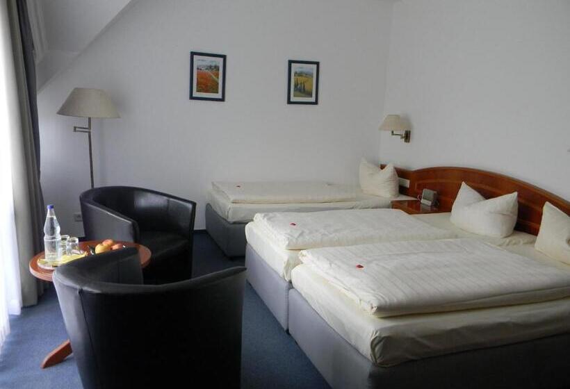 스탠다드 트리플 룸, Stadt Norderstedt