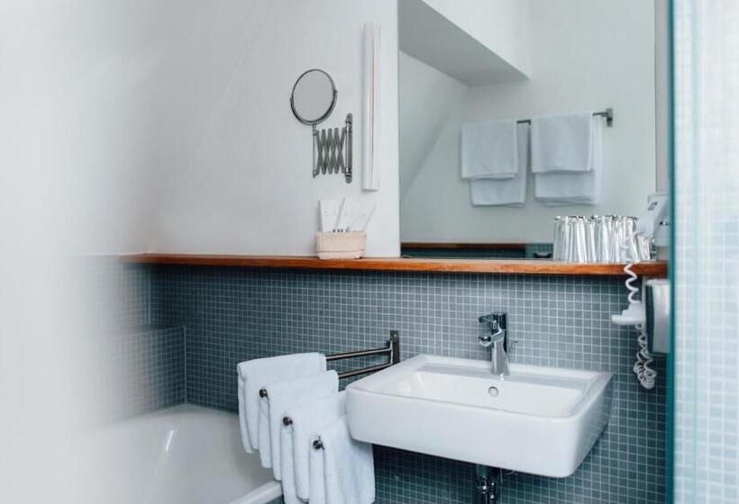 חדר סטנדרט לארבעה, Waldhof Auf Herrenland