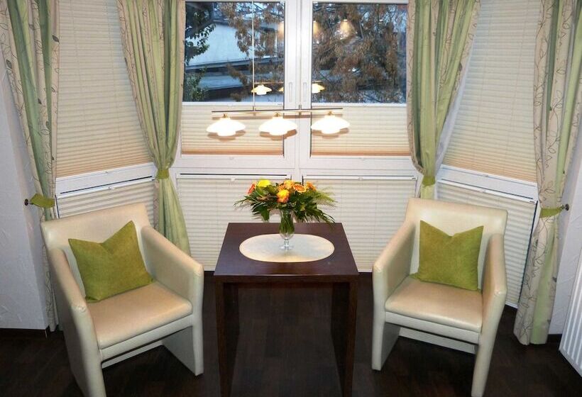 דירת חדר, Residenz Seestern