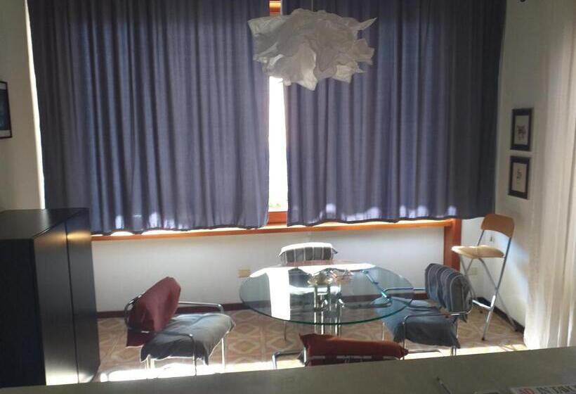 سوییت با چشم‌انداز دریا, Verde Smeraldo