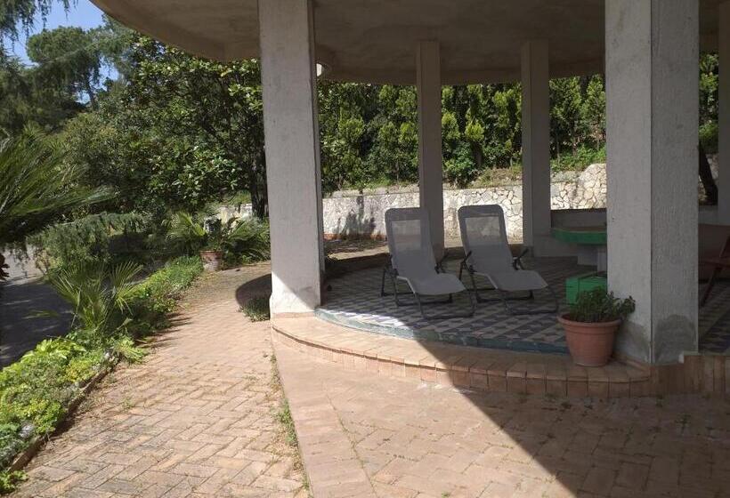 سوییت با چشم‌انداز دریا, Verde Smeraldo