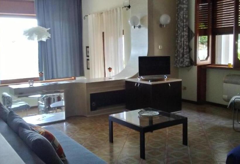 سوییت با چشم‌انداز دریا, Verde Smeraldo