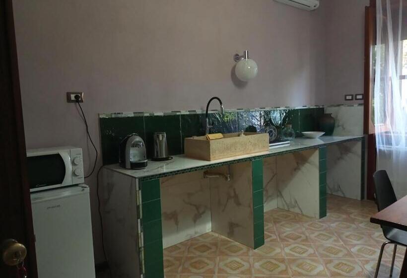 خانه 1 خوابه, Verde Smeraldo