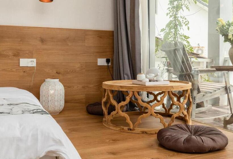 Номер Стандарт с Балконом, Boke Hotel Xihu