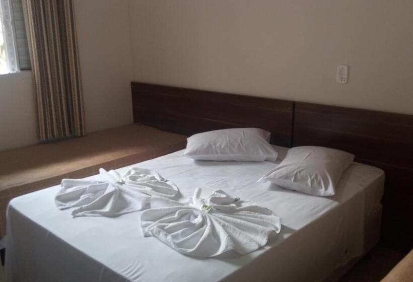 Chambre Quadruple Standard, Pousada Encantos Da Serra