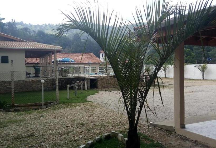 Chambre Quadruple Standard, Pousada Encantos Da Serra