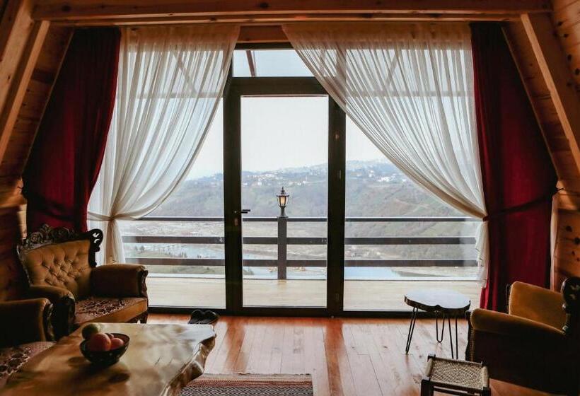 סוויטה משפחתית, Dağderebungalow