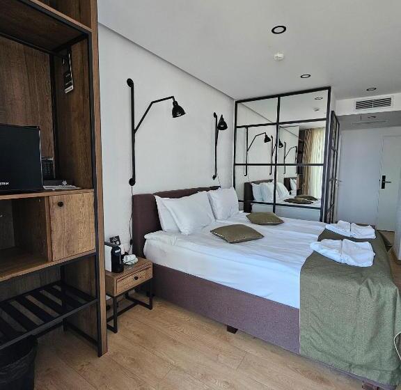 Номер Basic с Балконом, Olive Villas Beach