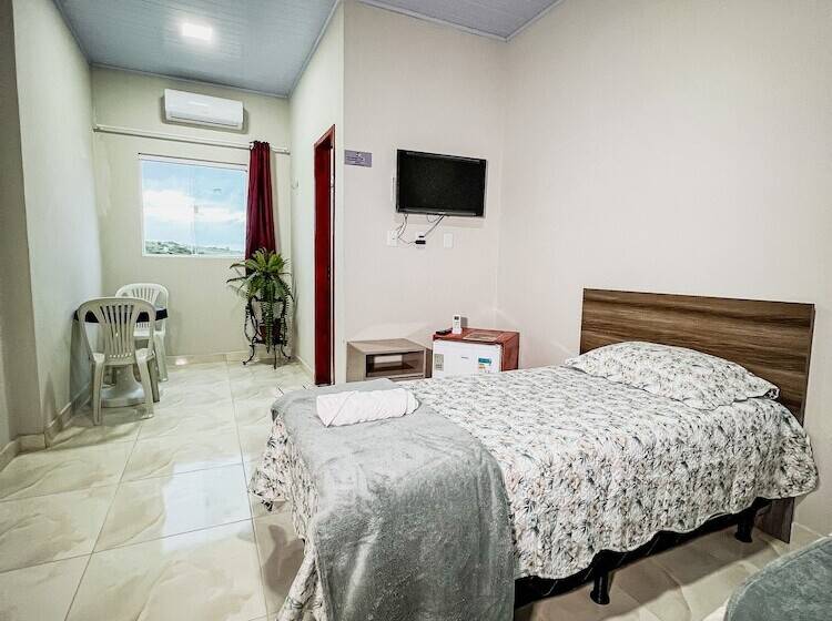 家庭间, Pousada Serrana