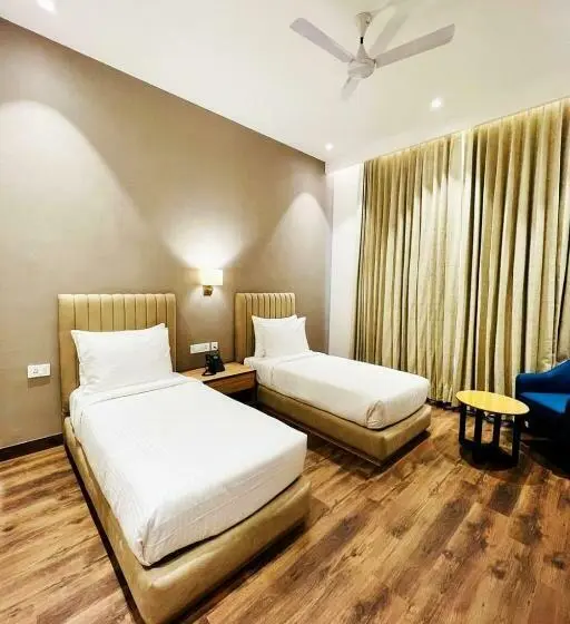 Chambre Standard, Palasa