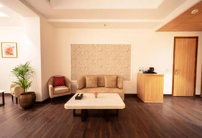 Suite Deluxe, Palasa