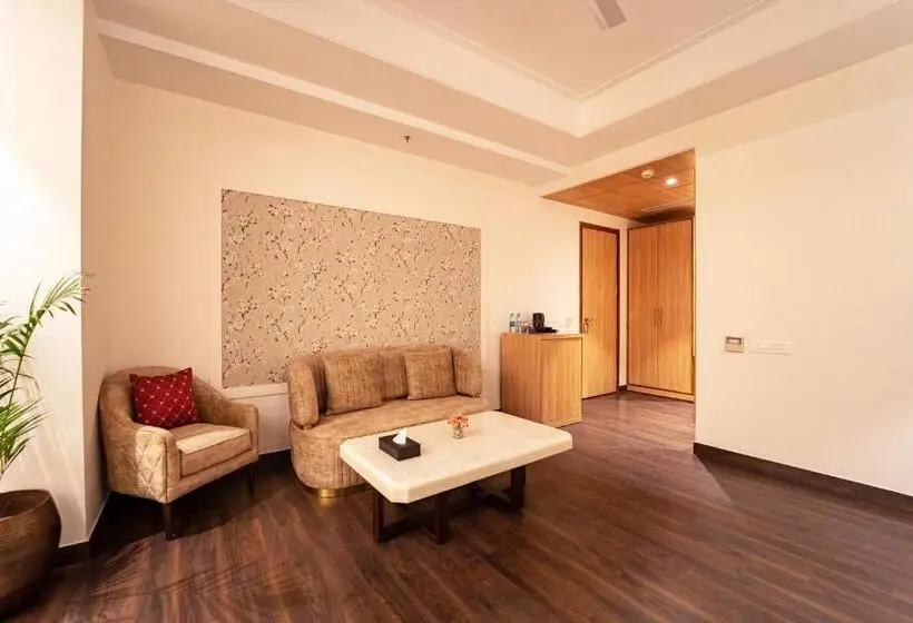 Suite Deluxe, Palasa