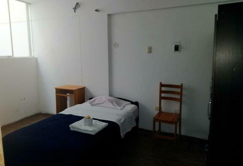 غرفة قياسية فردية, Royal Olympic