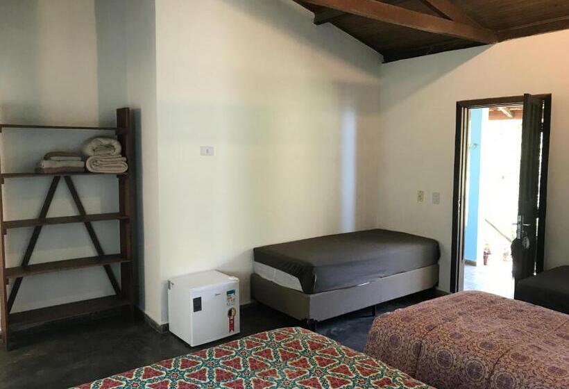 غرفة قياسية رباعية, Pousada Rancho Da Serra Petar