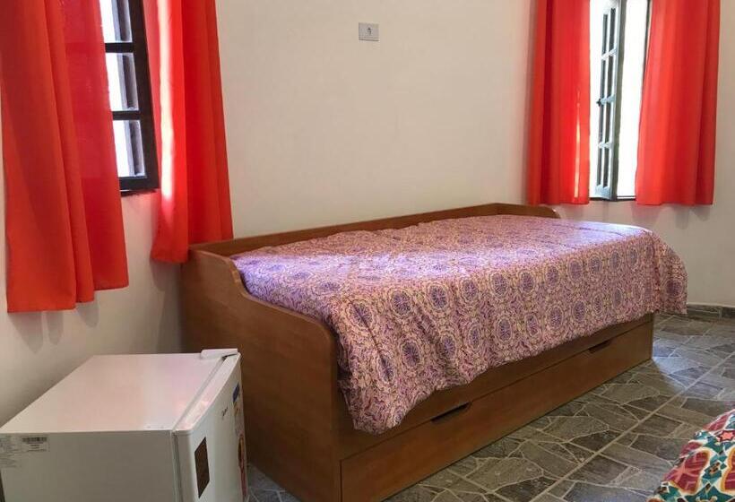 スタンダードトリプルルーム, Pousada Rancho Da Serra Petar