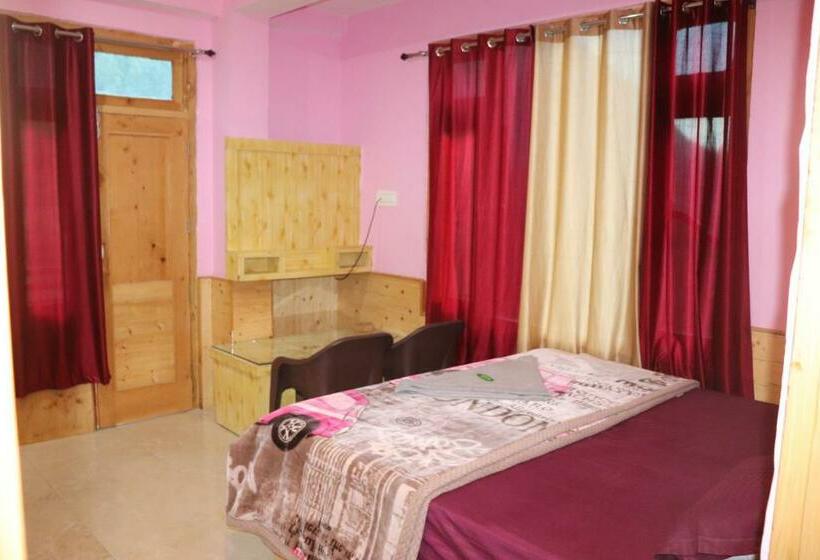 اتاق استاندارد با چشم‌انداز کوهستان, Shesh Besh Guest House & Restaurant