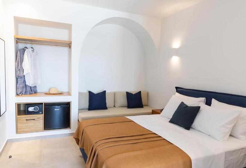 Трехместный Номер Стандарт с Балконом, Asimina