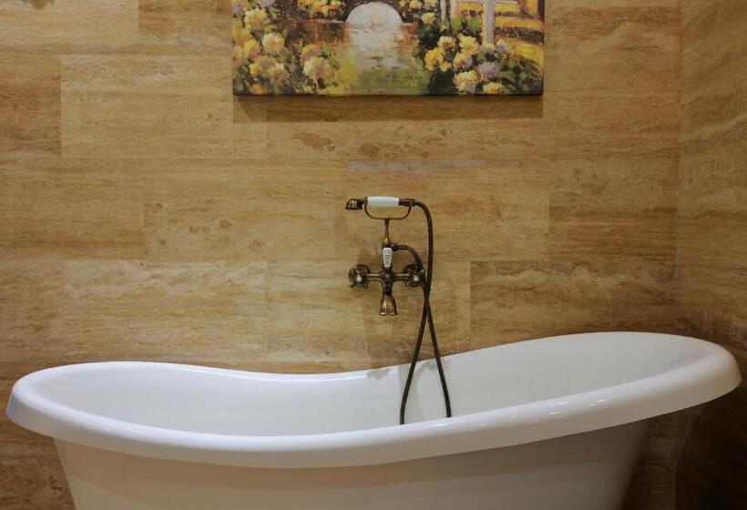 Suite Reale, Saad Hotel Astana