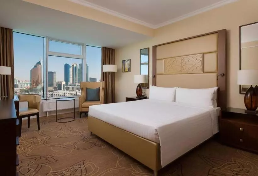 اتاق اجرایی با تخت بزرگ, Saad Hotel Astana