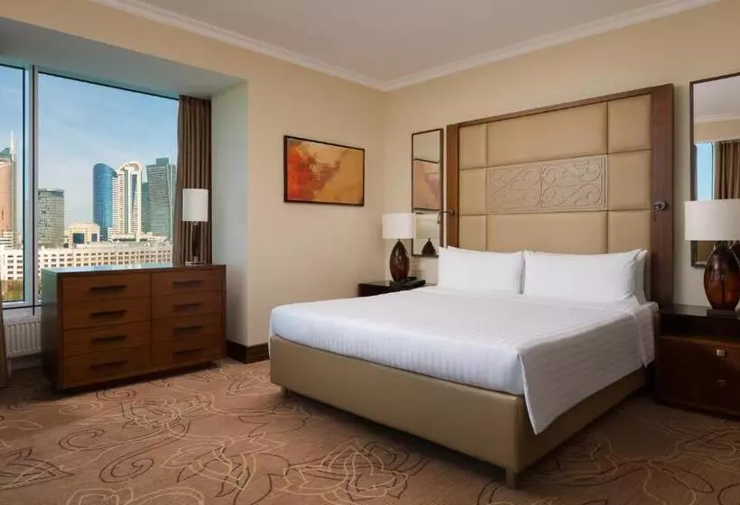 اتاق اجرایی با تخت بزرگ, Saad Hotel Astana