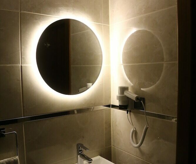 غرفة قياسية, Camlicesme