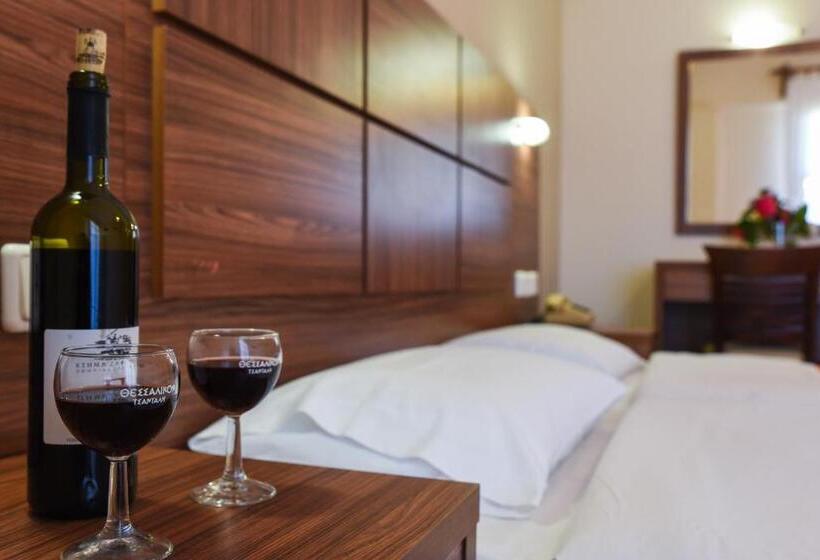 חדר סטנדרט, Eleana