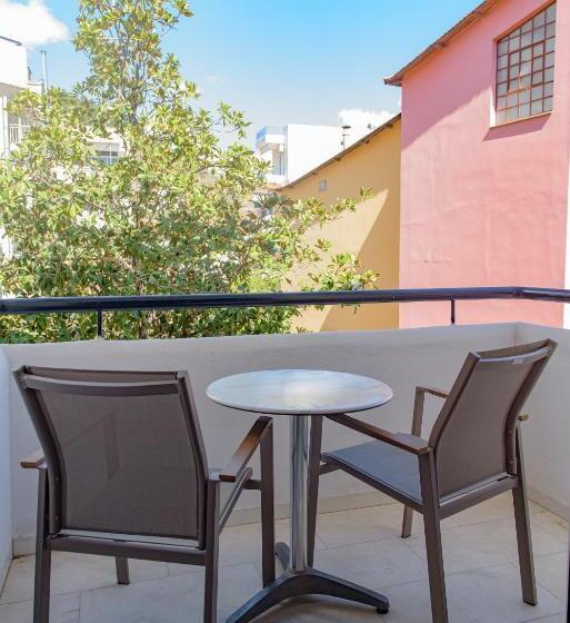 غرفة قياسية فردية, Nafpaktos