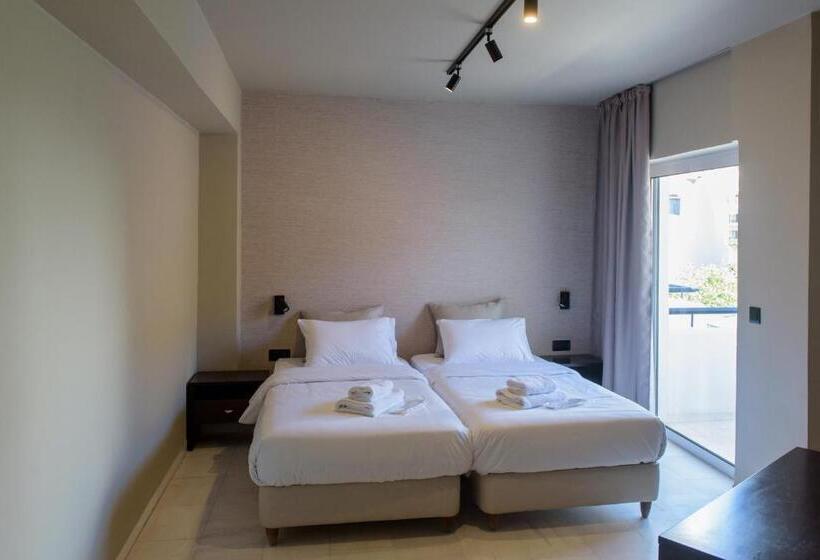 غرفة قياسية فردية, Nafpaktos