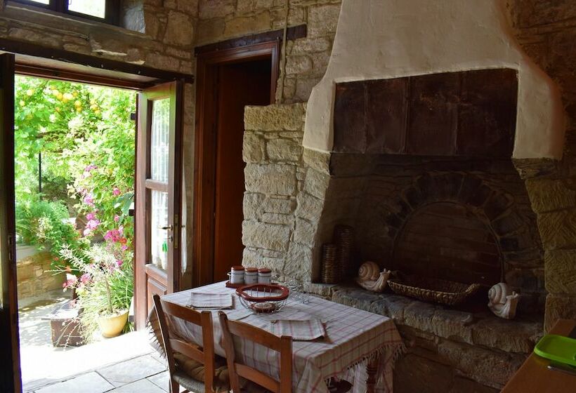 Студия Стандарт, Vasilopoulos House