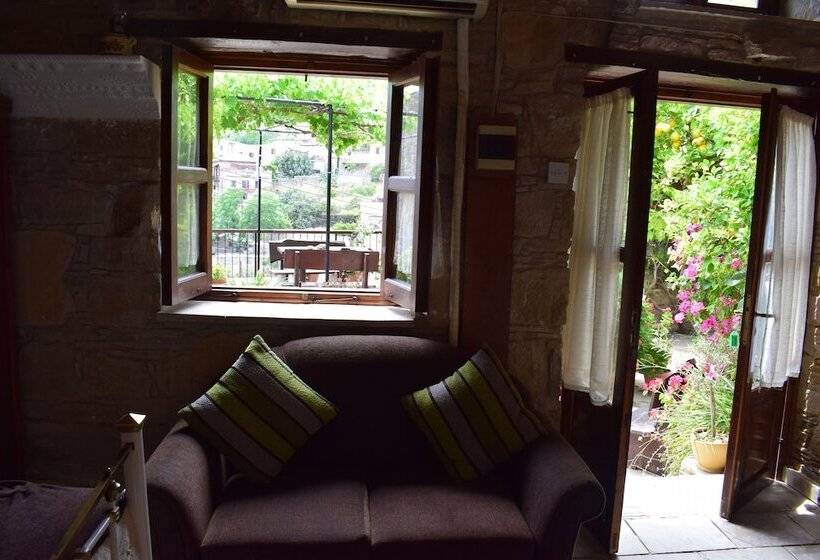 إستوديو قياسى, Vasilopoulos House