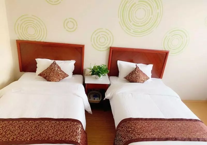 سوییت, Saad Hotel Astana