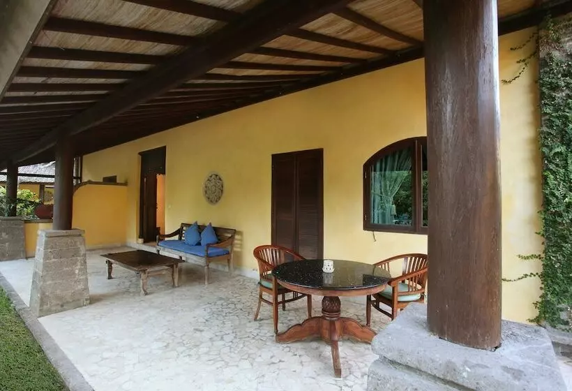 ویلای 2 خوابه, Villa Lalu